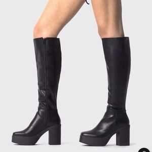 Lamoda wide calf Knee-High Platform Boots